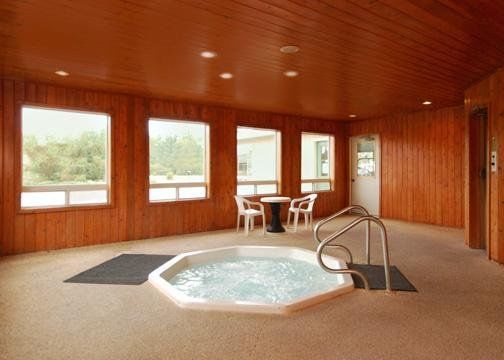 Rodeway Inn Пайн-Ривер Удобства фото